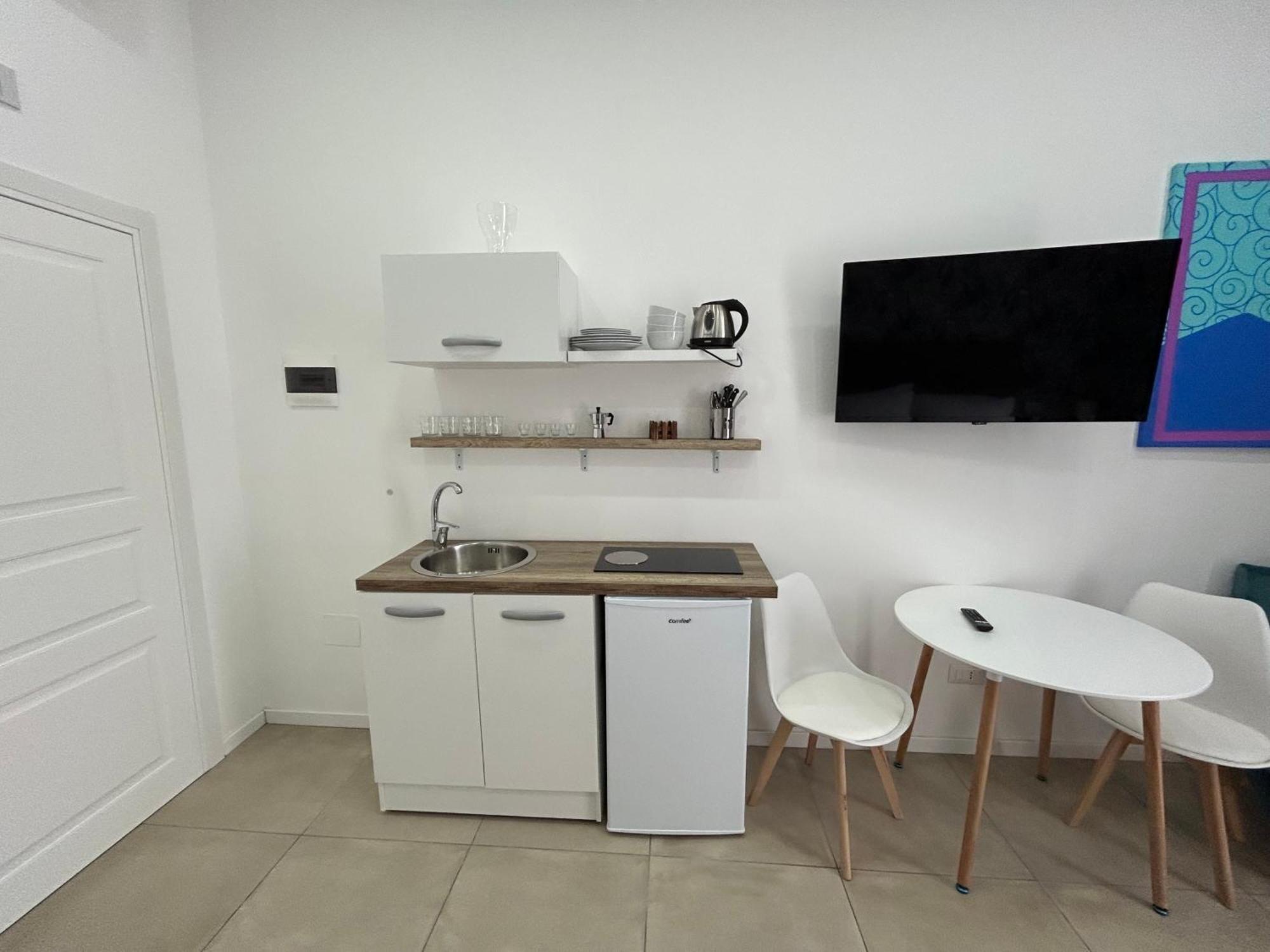 Enjoy Rooms Napoli Esterno foto