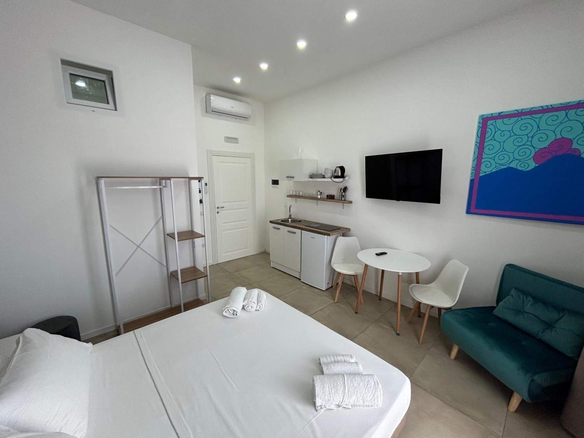Enjoy Rooms Napoli Esterno foto