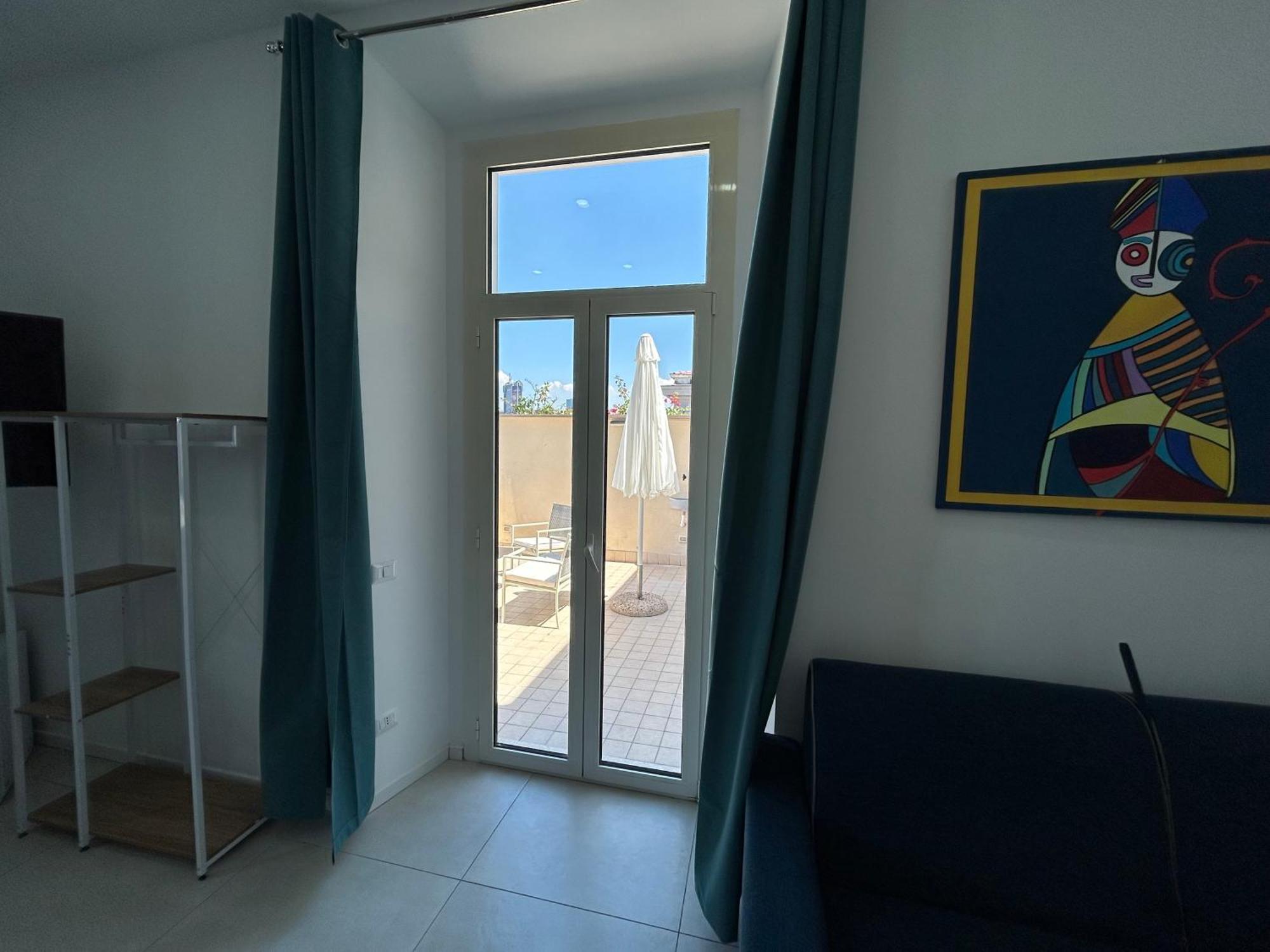 Enjoy Rooms Napoli Esterno foto