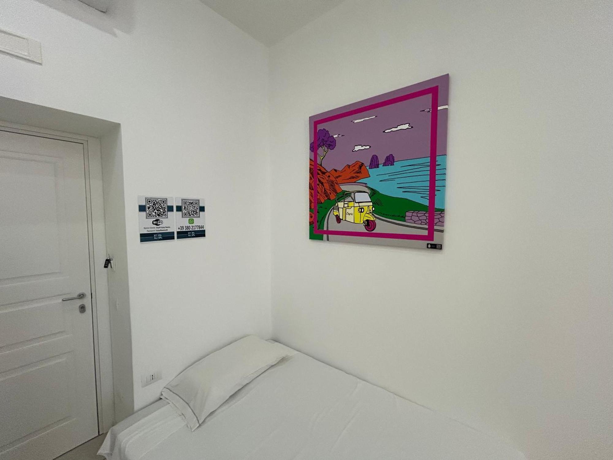 Enjoy Rooms Napoli Esterno foto